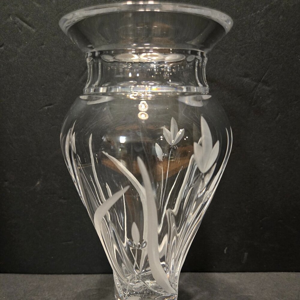 CRYSTAL VASE